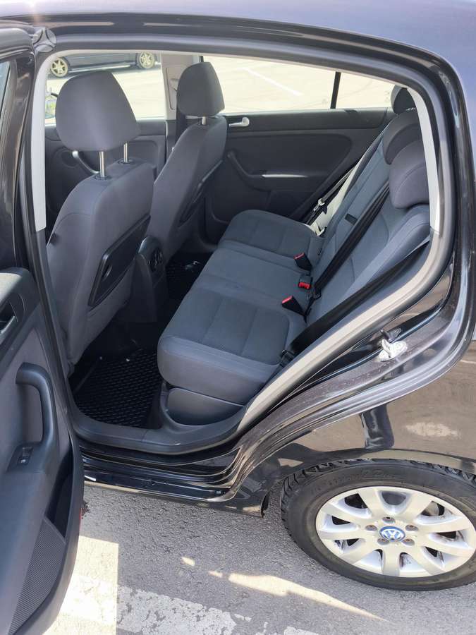 Volkswagen Golf Plus - 8