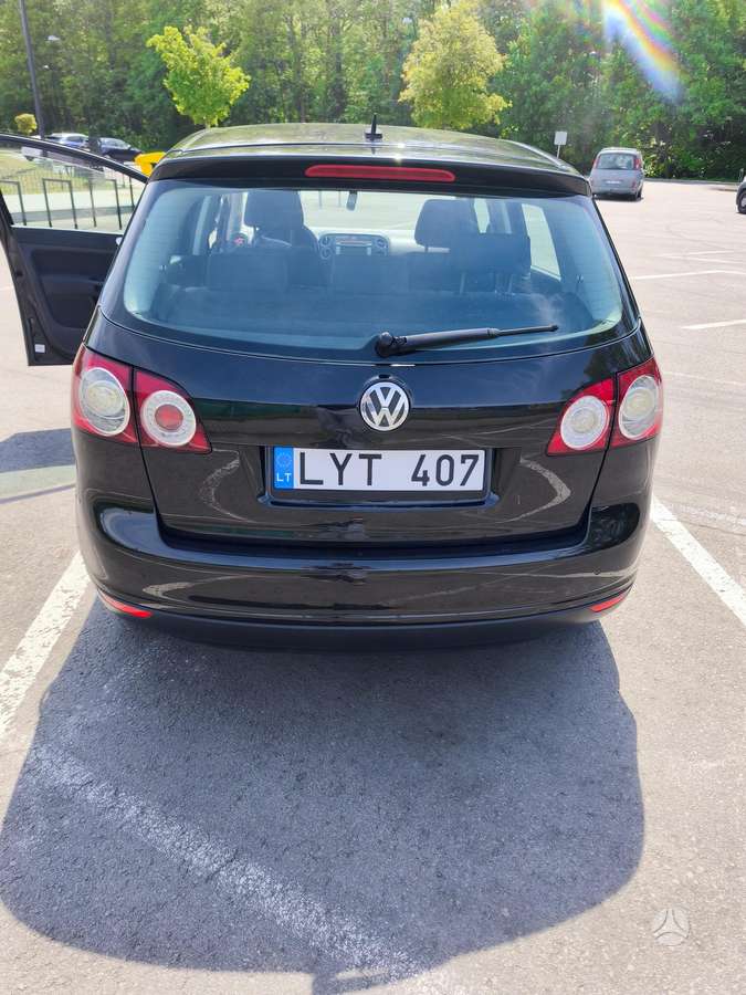 Volkswagen Golf Plus - 10