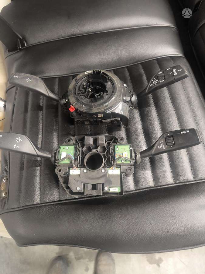 BMW X3 kėbulo dalys