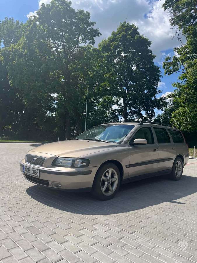 Volvo V70, 2.4 l., Универсал