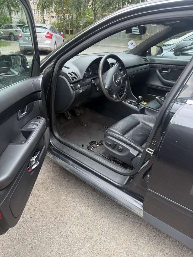 Audi A4, 2.5 l., Универсал
