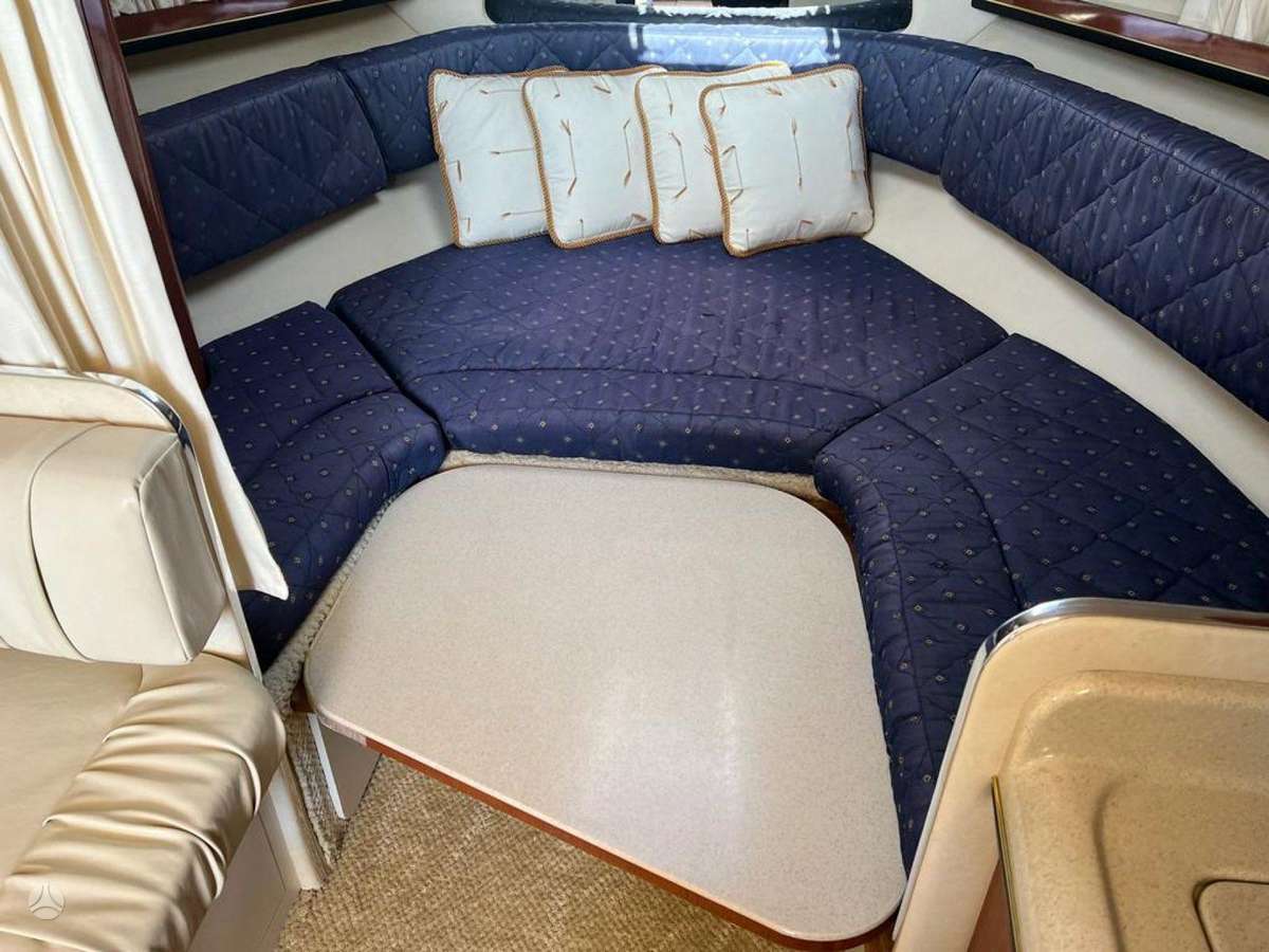 SeaRay 315, yachts / cruisers