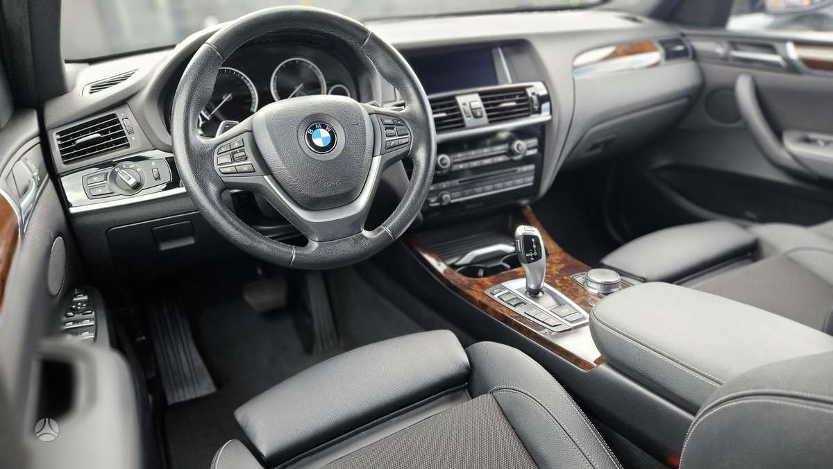 BMW X3, 2.0 l., Внедорожник / Кроссовер