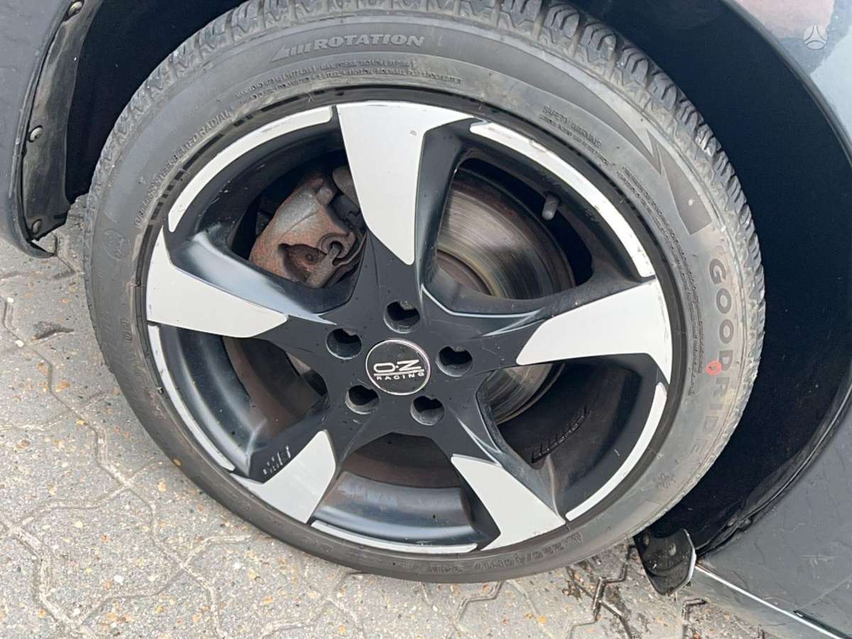 Volvo V60, 2.0 l., universalas