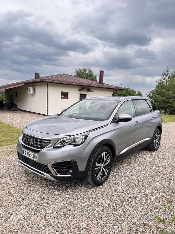 Peugeot 5008 - 2