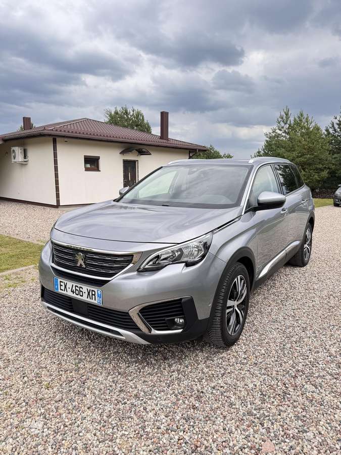 Peugeot 5008 - 3