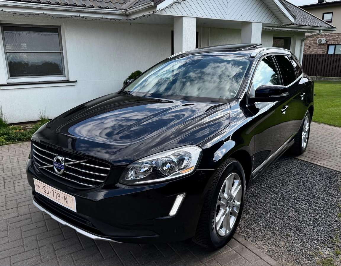 Volvo XC60, 2.0 l., off-road / crossover
