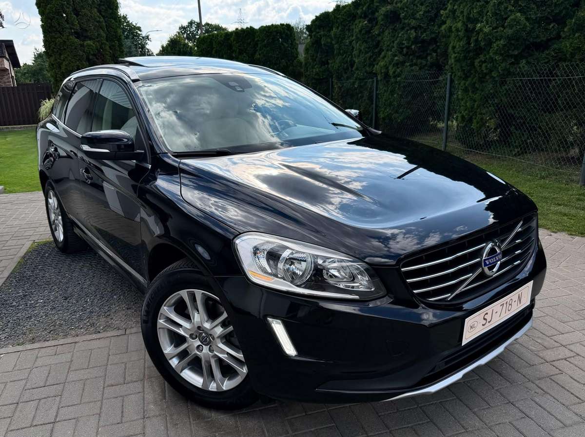 Volvo XC60, 2.0 l., off-road / crossover