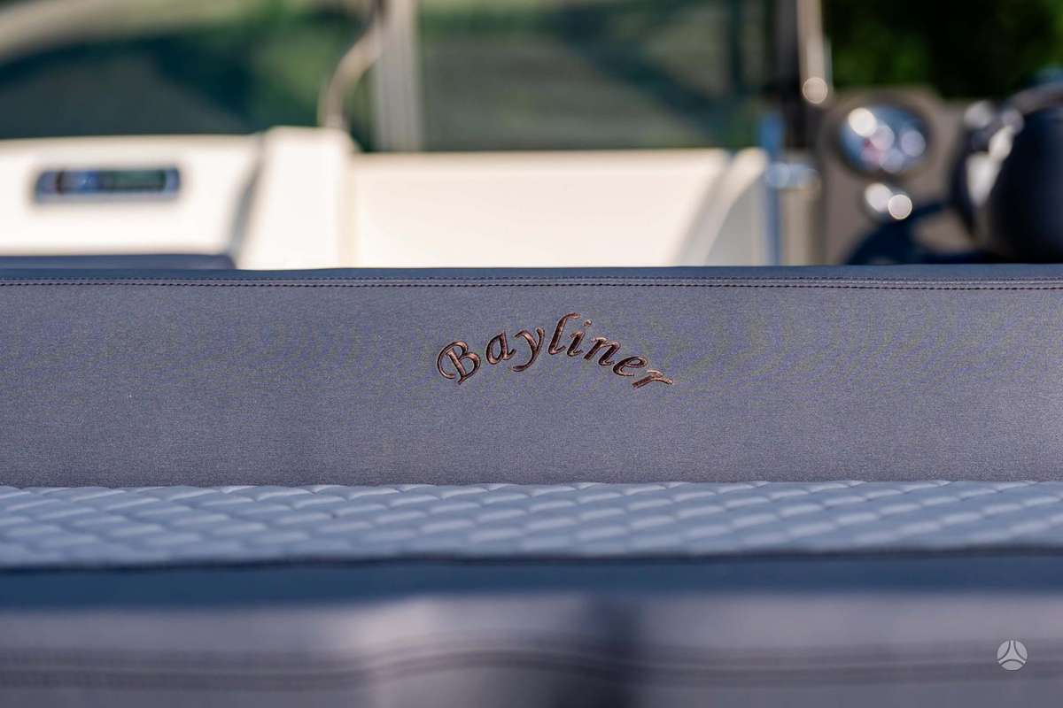 Bayliner 642 cuddy, яхты / катера