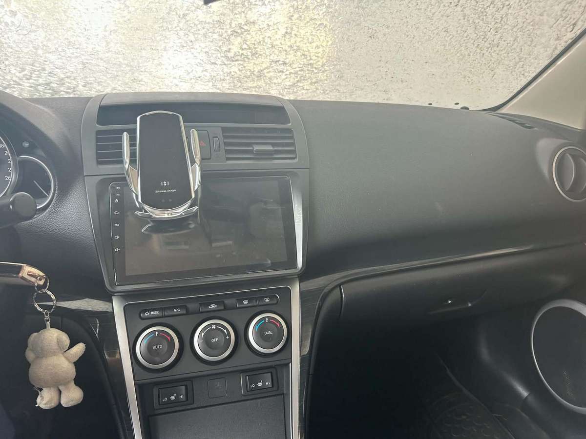 Mazda 6, 2.0 l., Седан