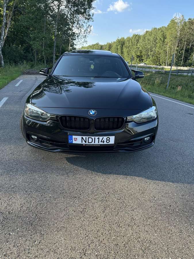 BMW 328, 2.0 l., Седан