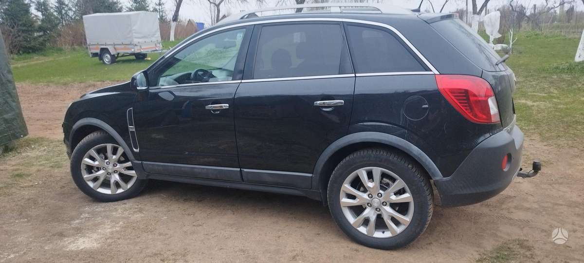 Opel Antara, 2.2 l., Минивэн