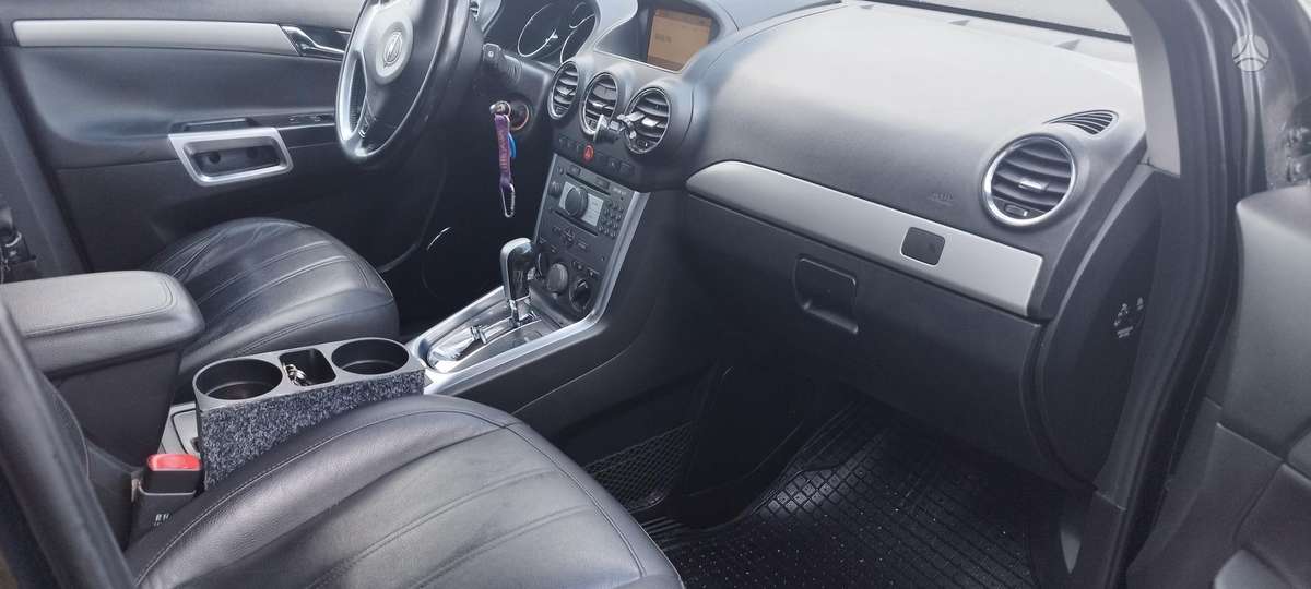 Opel Antara, 2.2 l., Минивэн