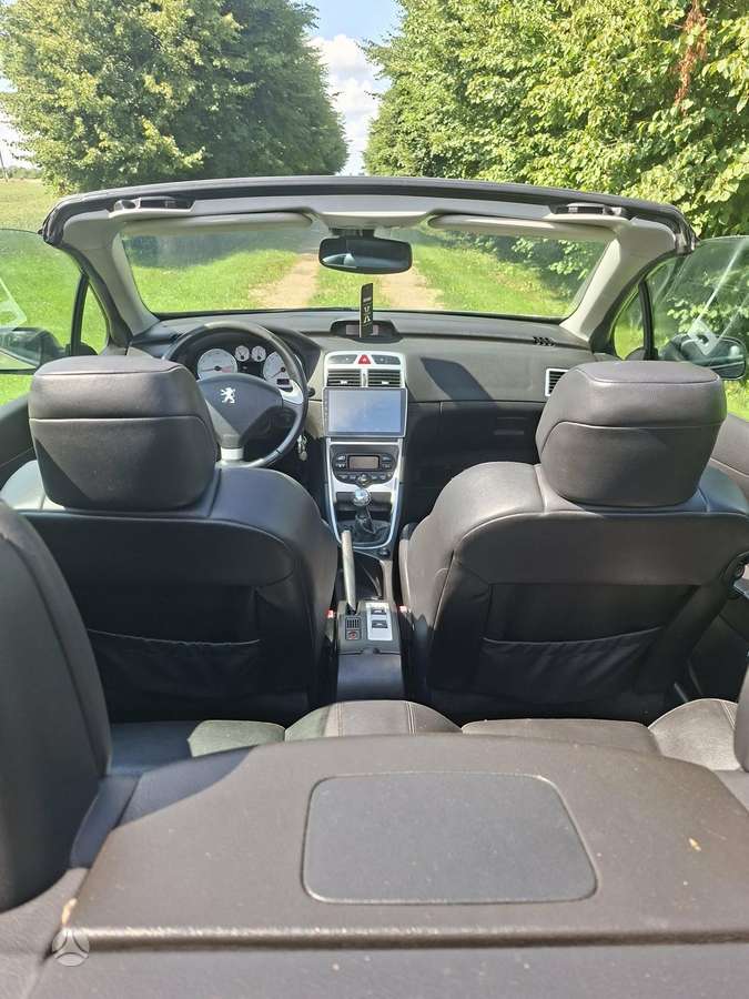 Peugeot 307, 2.0 l., convertible