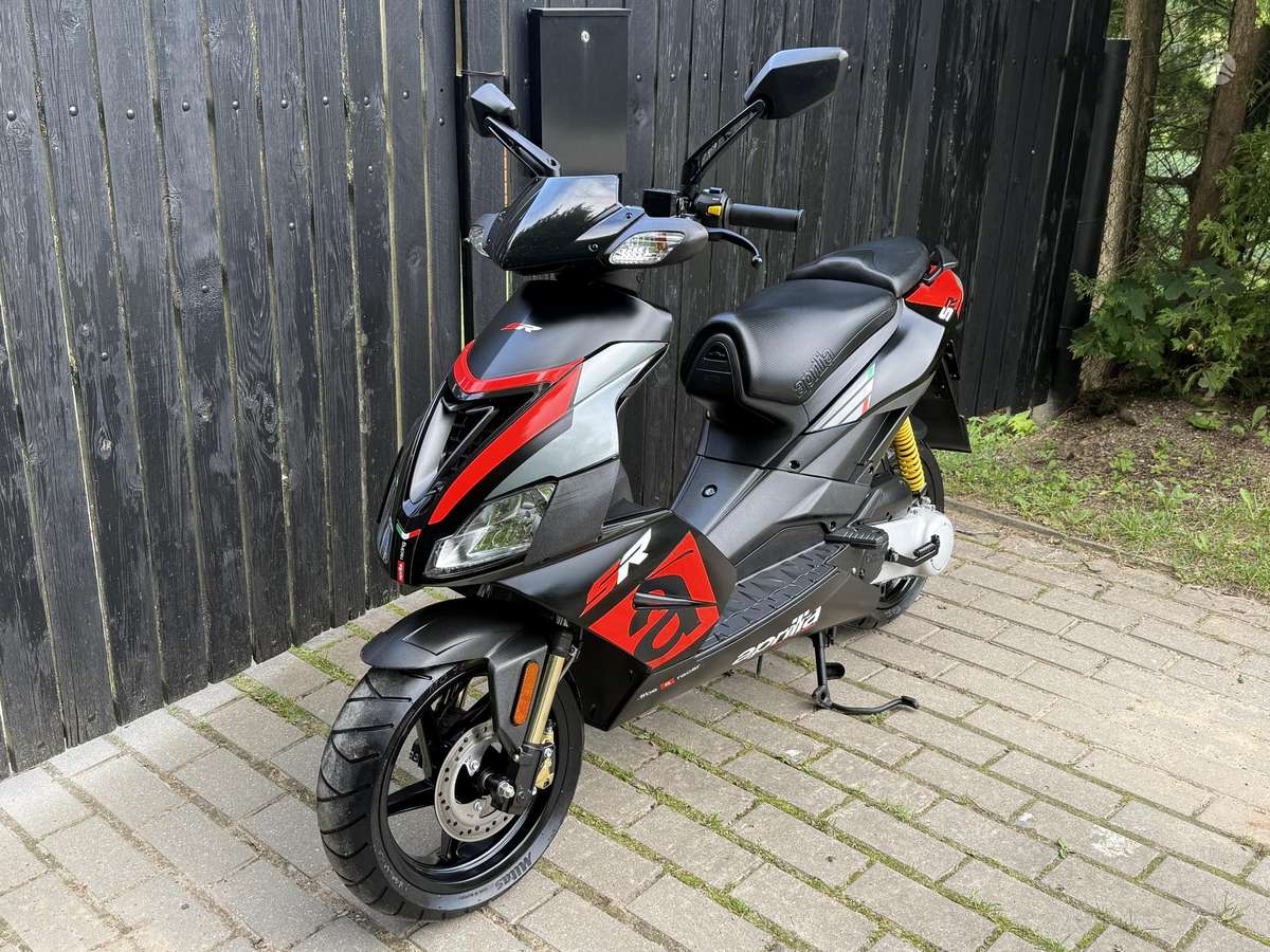 Aprilia SR 49cc, мотороллеры / мопеды