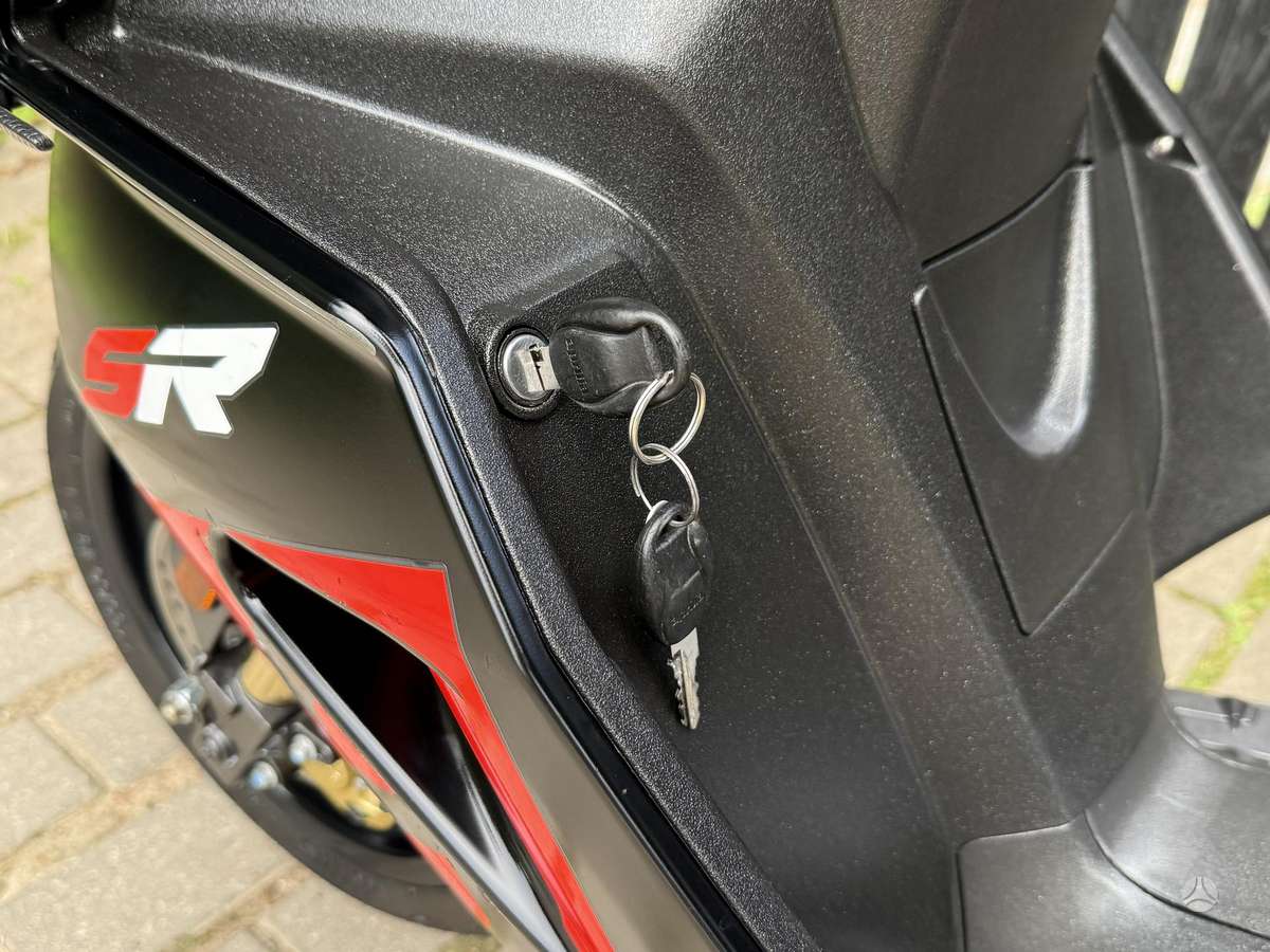 Aprilia SR 49cc, scooters / mopeds
