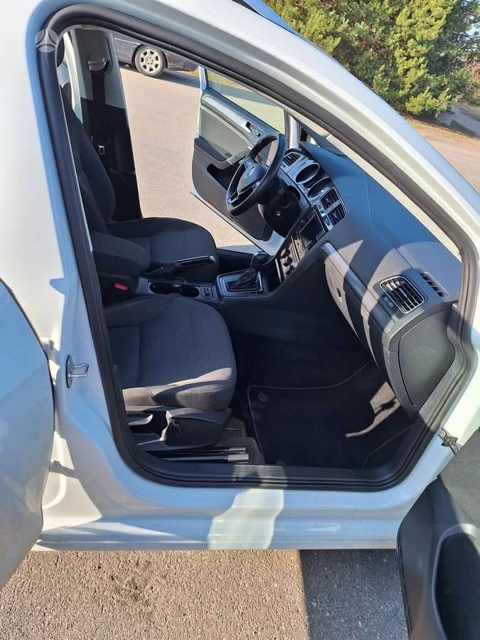 Volkswagen Golf, 1.8 l., Универсал