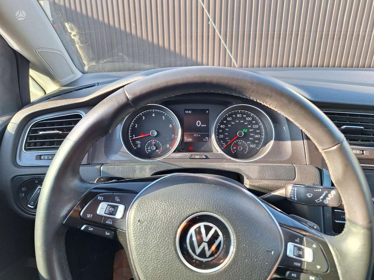 Volkswagen Golf, 1.8 l., Универсал