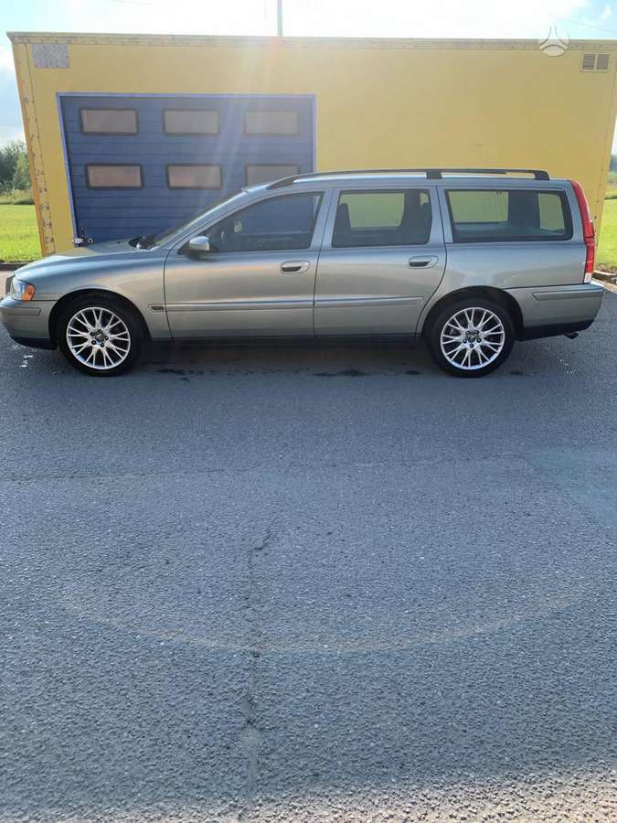 Volvo V70, 2.4 l., wagon