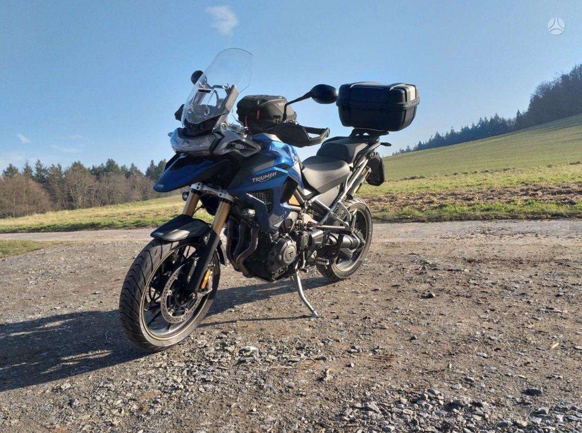 Triumph Tiger 1200cc, enduro / adventure