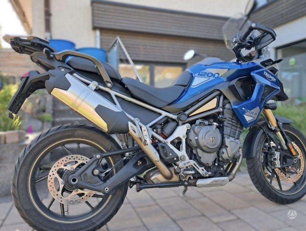 Triumph Tiger 1200cc, enduro / adventure