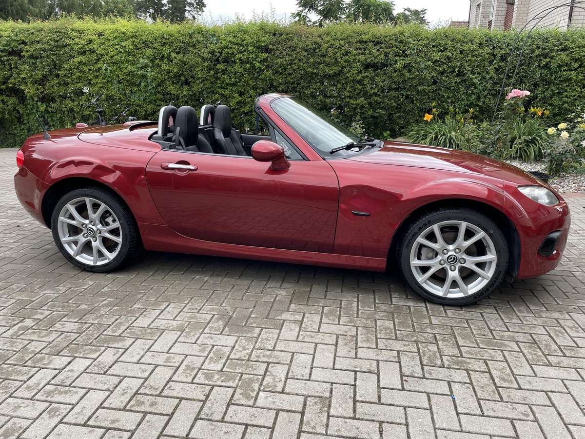 Mazda MX-5, 2.0 l., Кабриолет