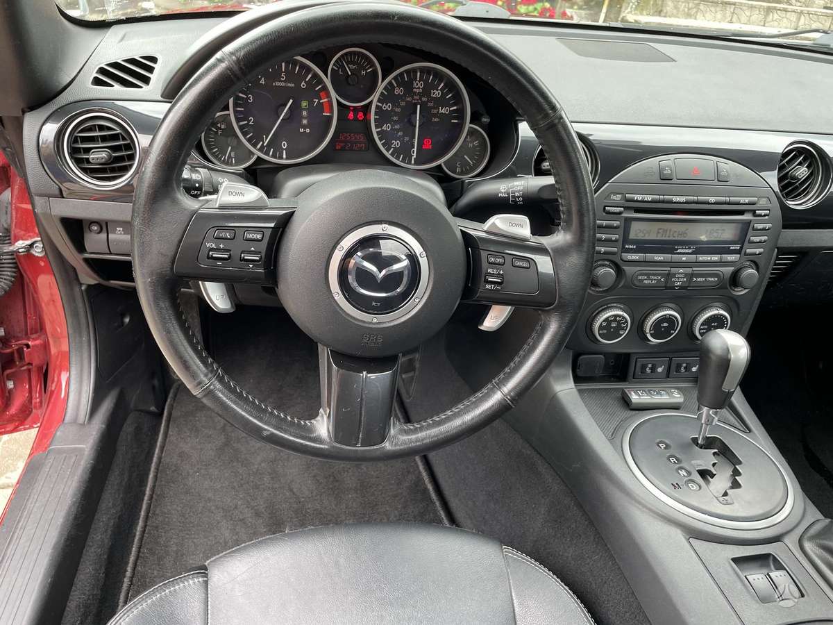 Mazda MX-5, 2.0 l., Кабриолет