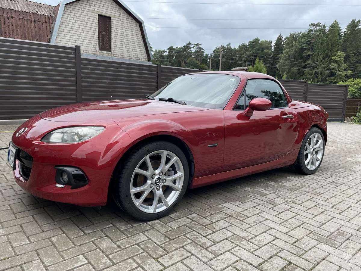 Mazda MX-5, 2.0 l., Кабриолет