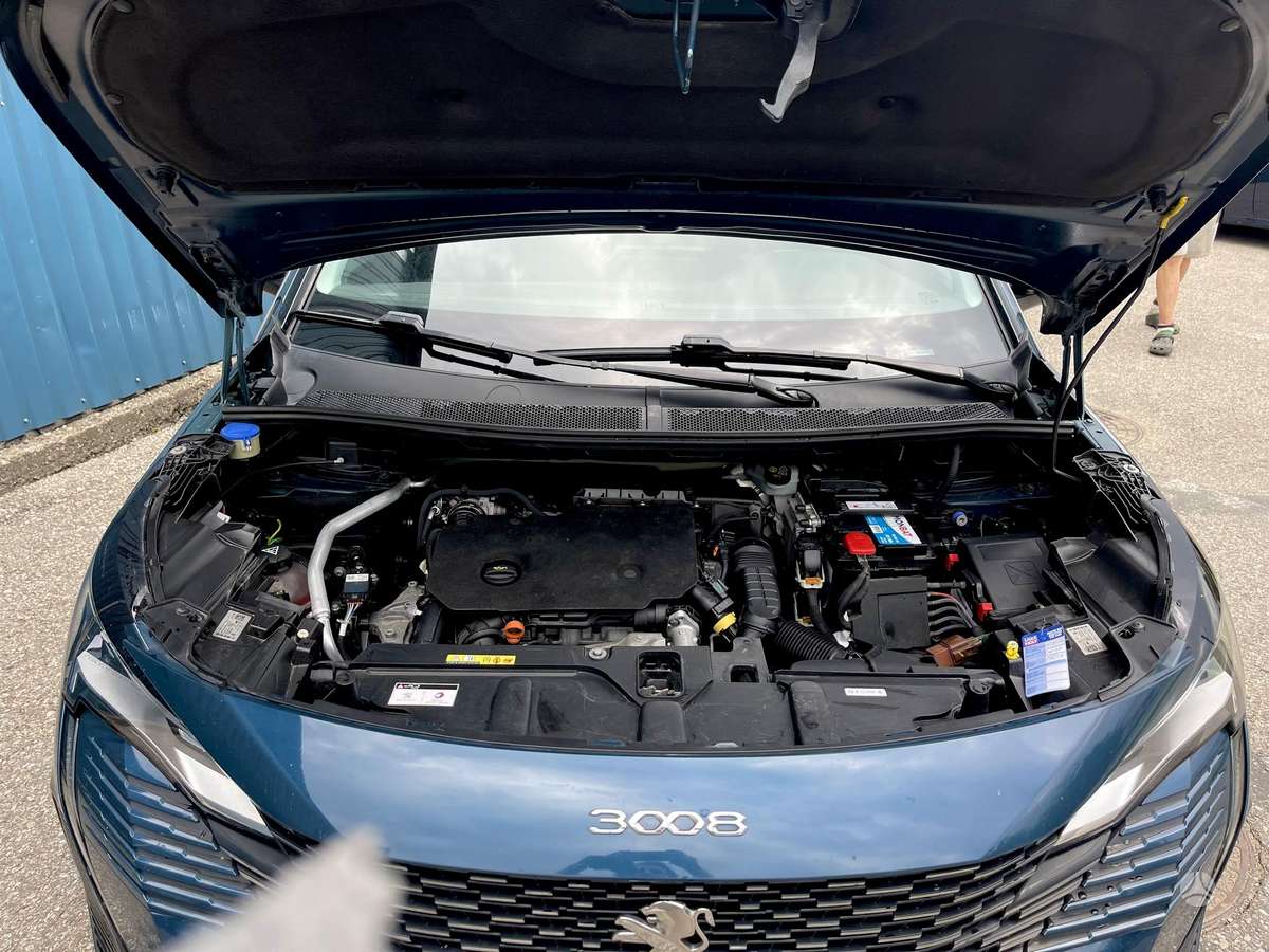 Peugeot 3008 - 11