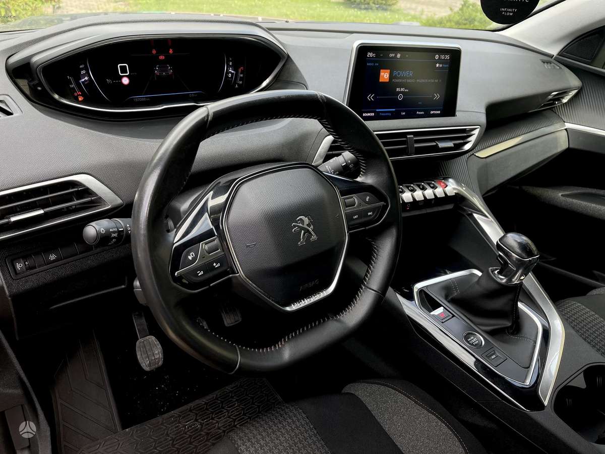 Peugeot 3008 - 12