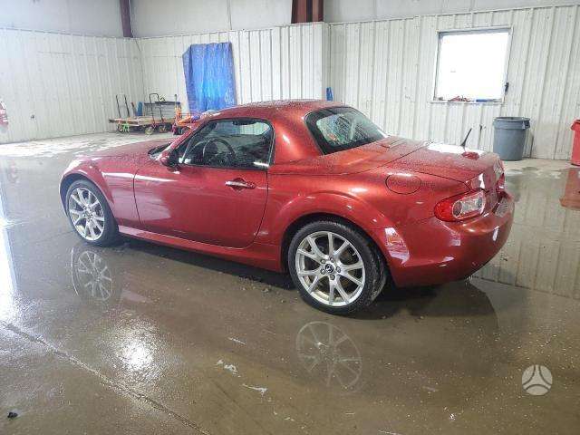 Mazda MX-5, 2.0 l., convertible