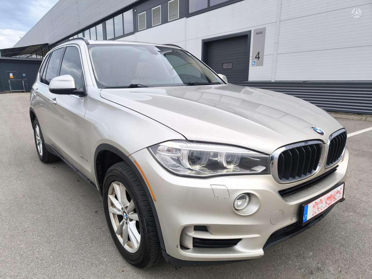 BMW X5, 3.0 l., off-road / crossover