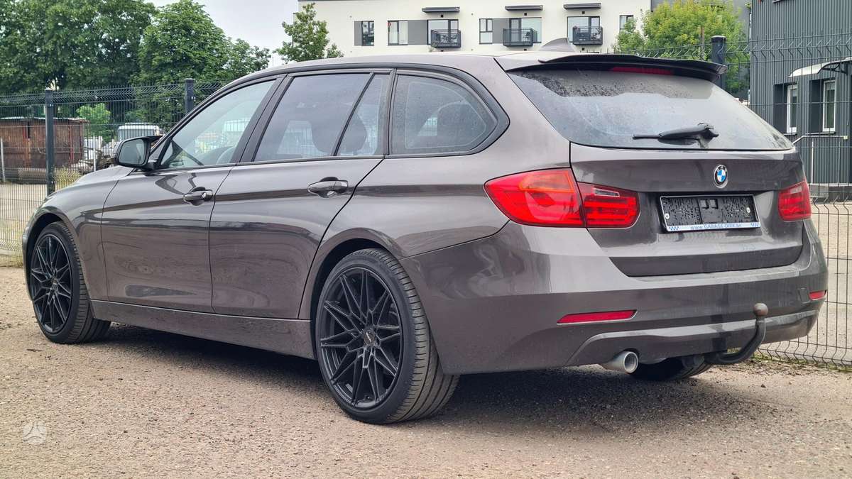 BMW 320, 2.0 l., Универсал