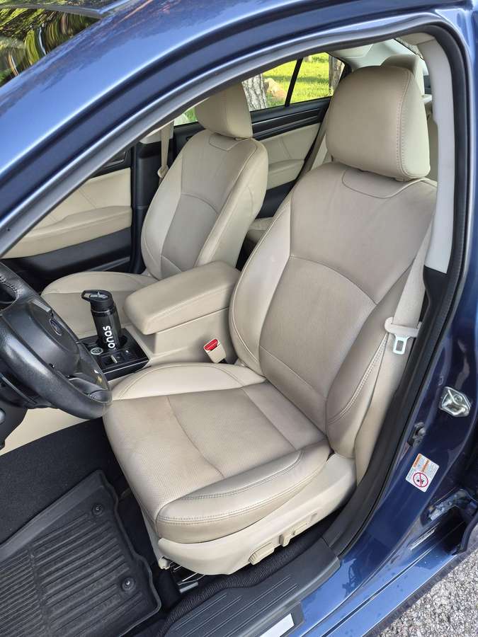 Subaru Legacy - 9