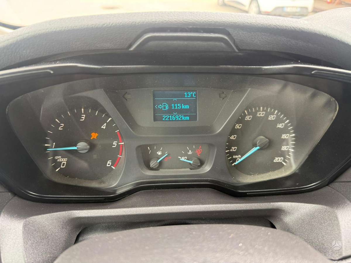 Ford Transit, savivarčiai