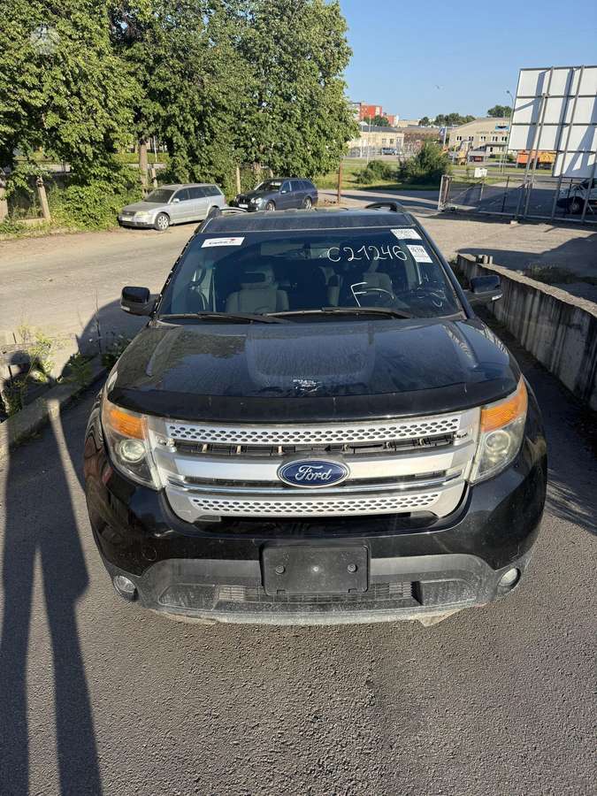 Ford Explorer, 3.5 l., off-road / crossover