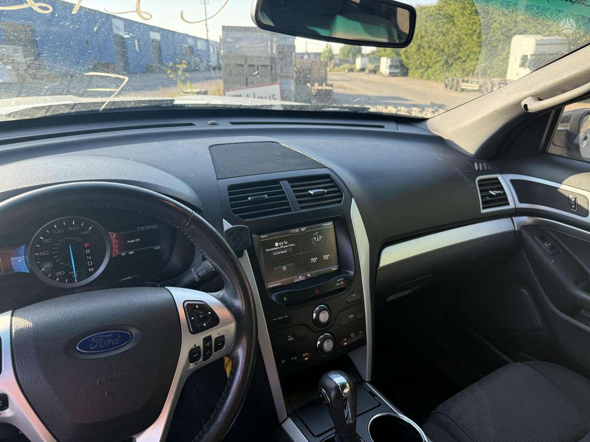 Ford Explorer, 3.5 l., off-road / crossover