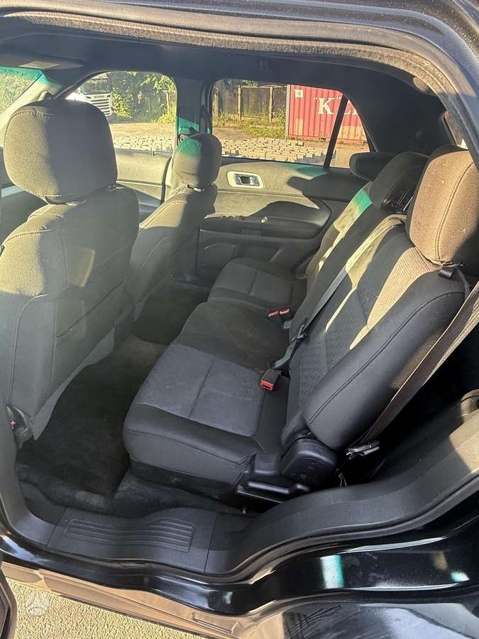Ford Explorer, 3.5 l., off-road / crossover