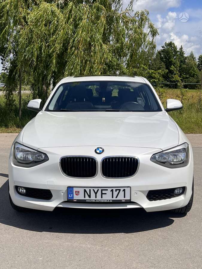 BMW 118, 2.0 l., Хэтчбек