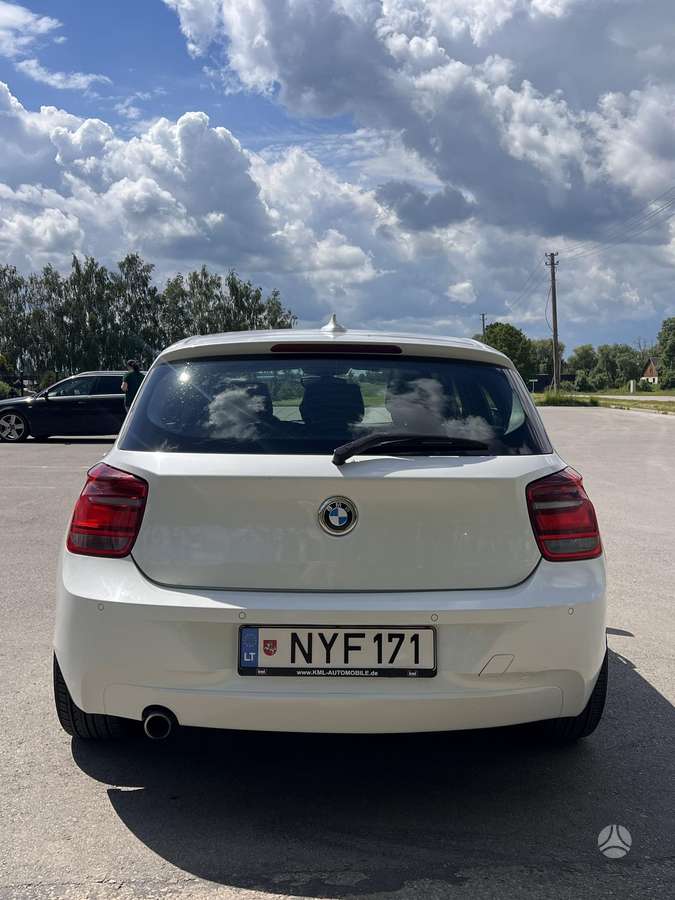 BMW 118, 2.0 l., Хэтчбек
