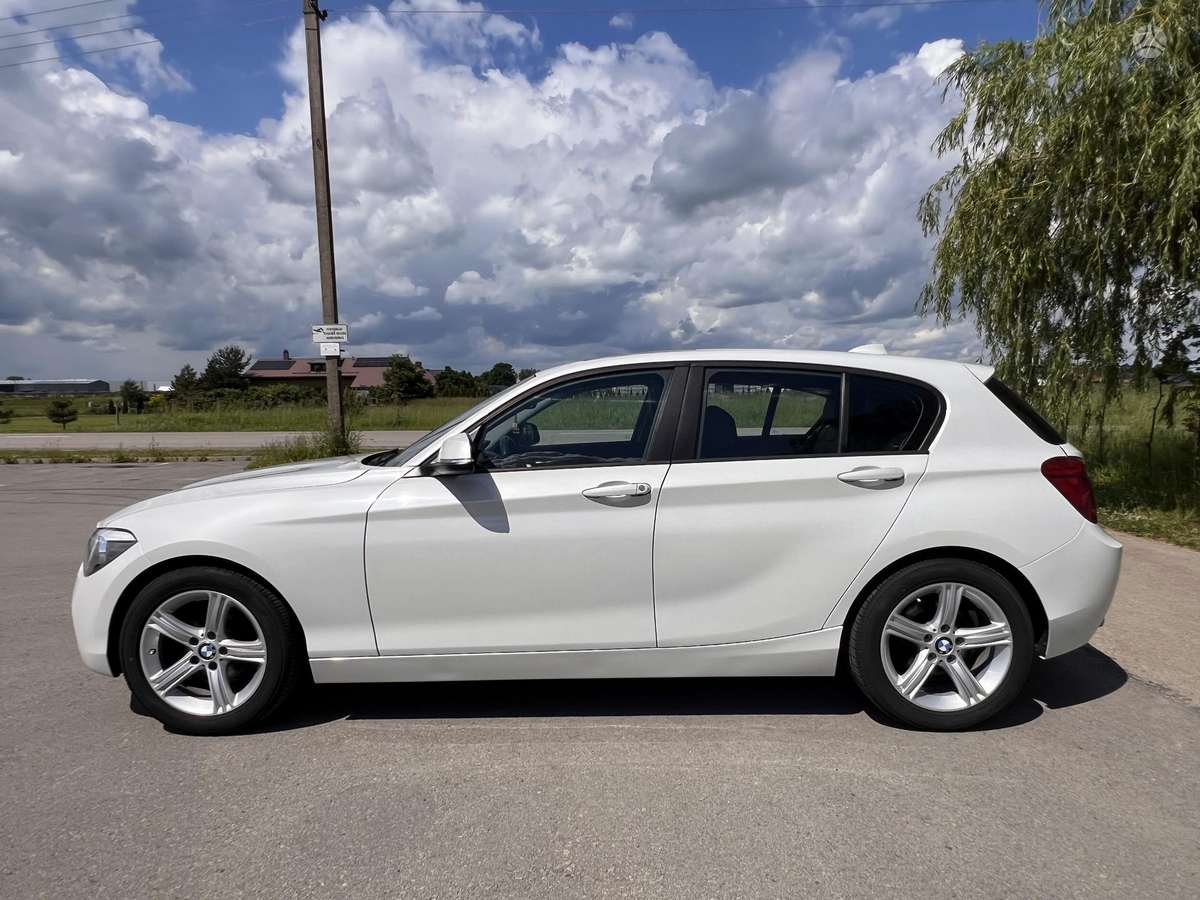 BMW 118, 2.0 l., Хэтчбек