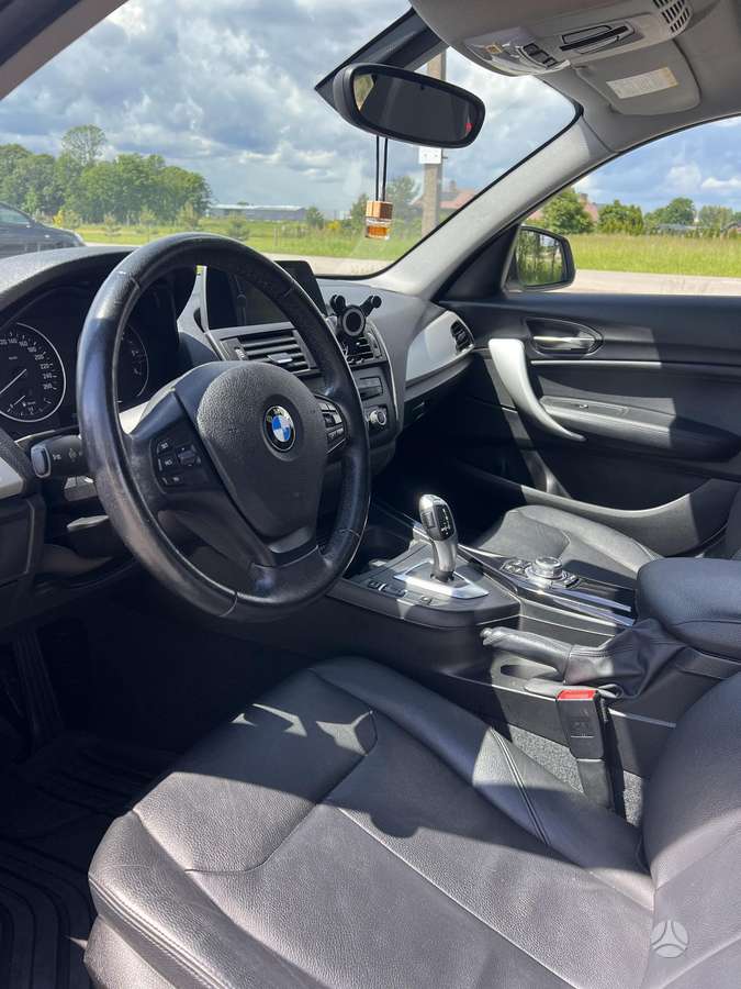 BMW 118, 2.0 l., Хэтчбек