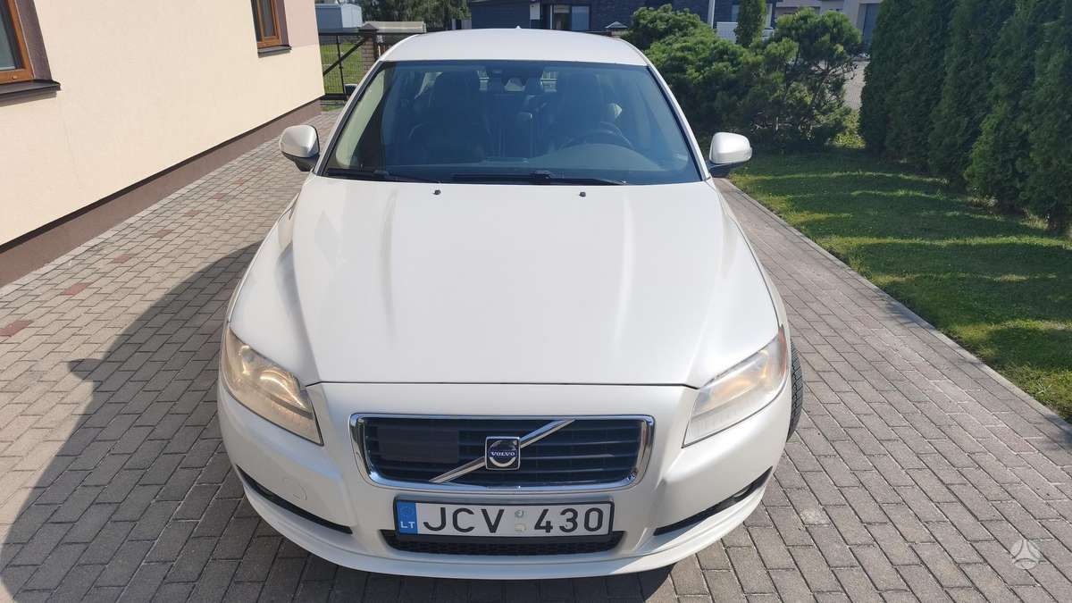 Volvo S80, 2.4 l., Седан
