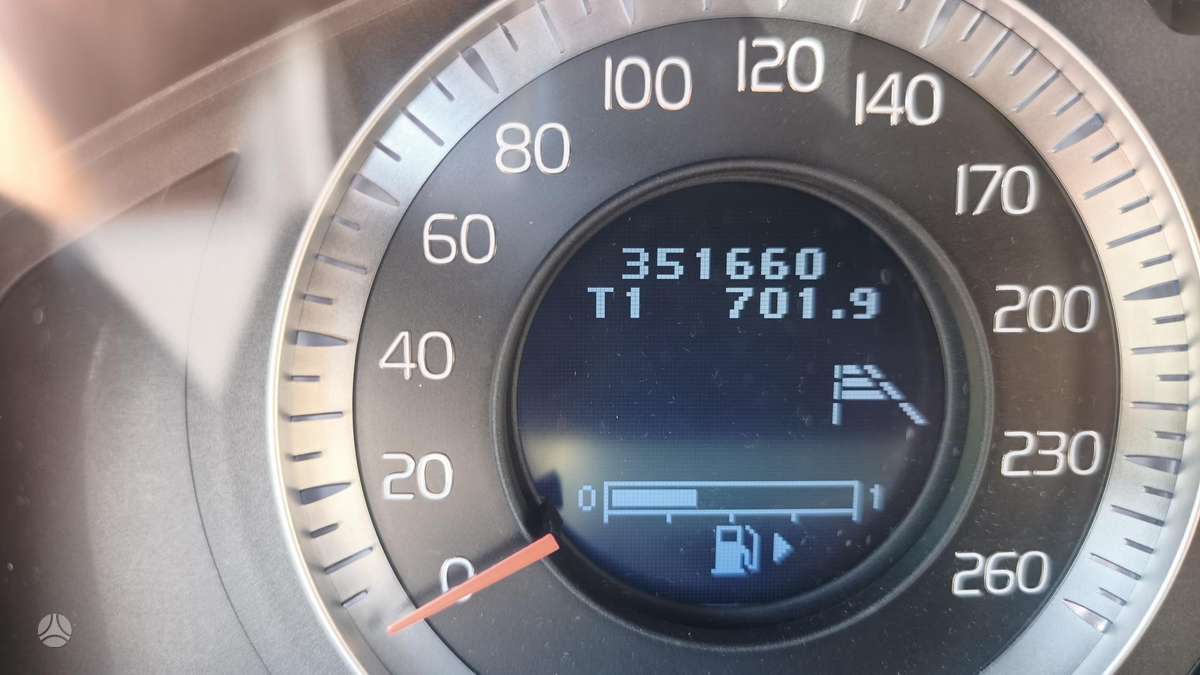 Volvo S80, 2.4 l., Седан