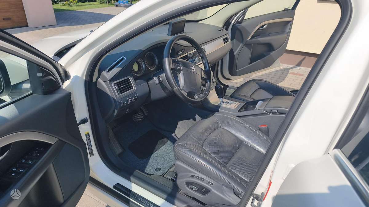 Volvo S80, 2.4 l., Седан