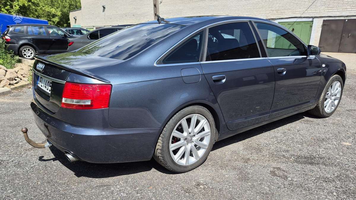 Audi A6, 2.4 l., Седан