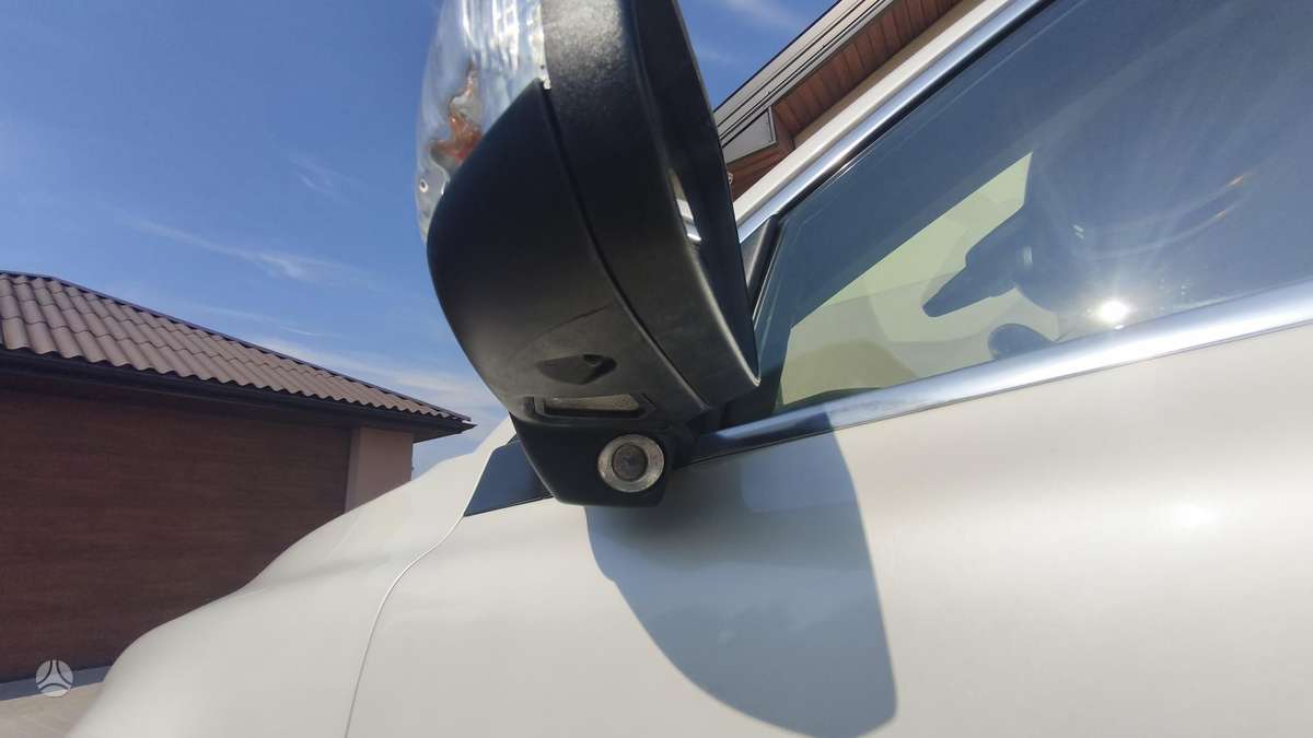 Volvo S80, 2.4 l., Седан