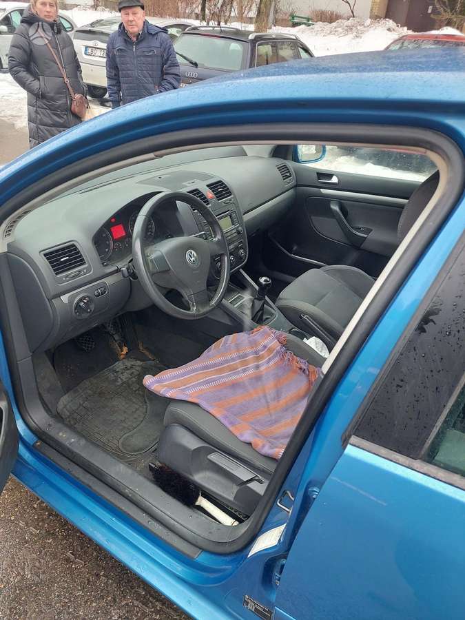 Volkswagen Golf - 9