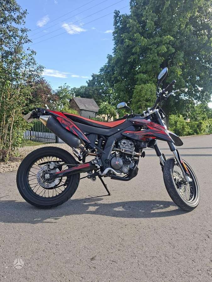 Aprilia SX 125cc, supermoto