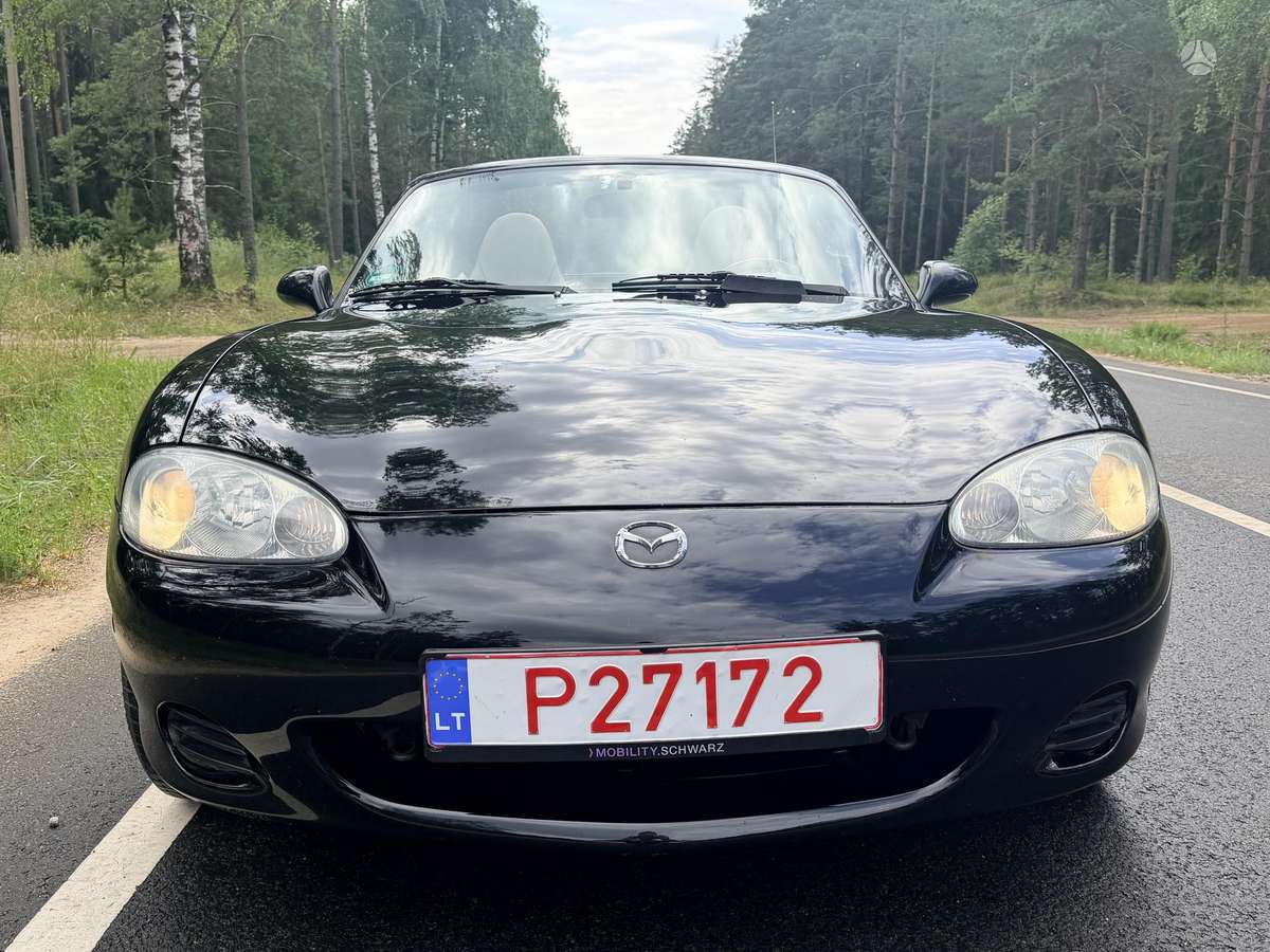 Mazda MX-5, 1.6 l., convertible